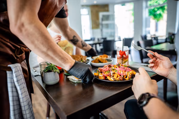 The Art of Hospitality: Why Exceptional Service Defines Great Restaurants
